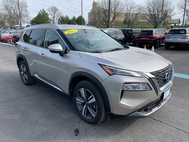 Used 2023 Nissan Rogue SL AWD/4WD image 8