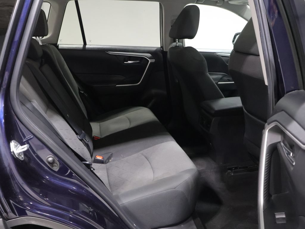 Used 2022 Toyota RAV4 XLE w/ Convenience Package AWD/4WD image 23