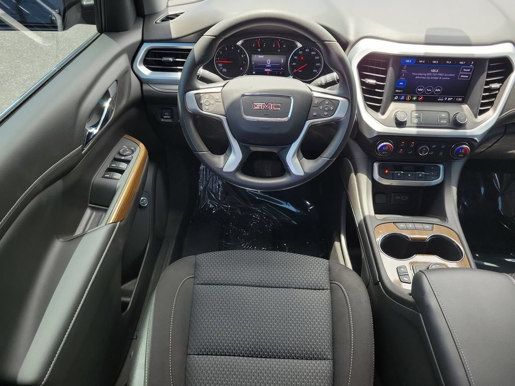 Used 2021 GMC Acadia SLE w/ Driver Convenience Package FWD image 15