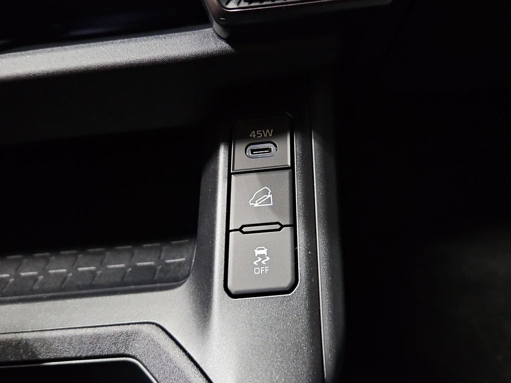 New 2026 Toyota RAV4 XSE AWD/4WD image 55