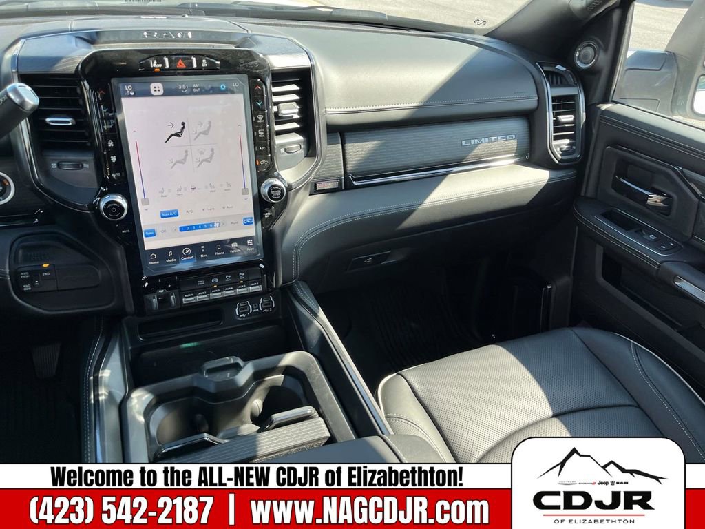 New 2024 RAM 3500 Limited image 15