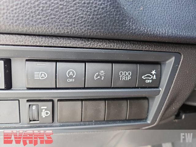 Used 2025 Toyota Tundra SR5 w/ SR5 Convenience Package AWD/4WD image 16