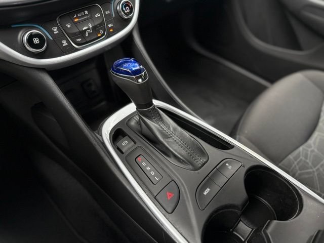 Used 2018 Chevrolet Volt LT FWD image 30