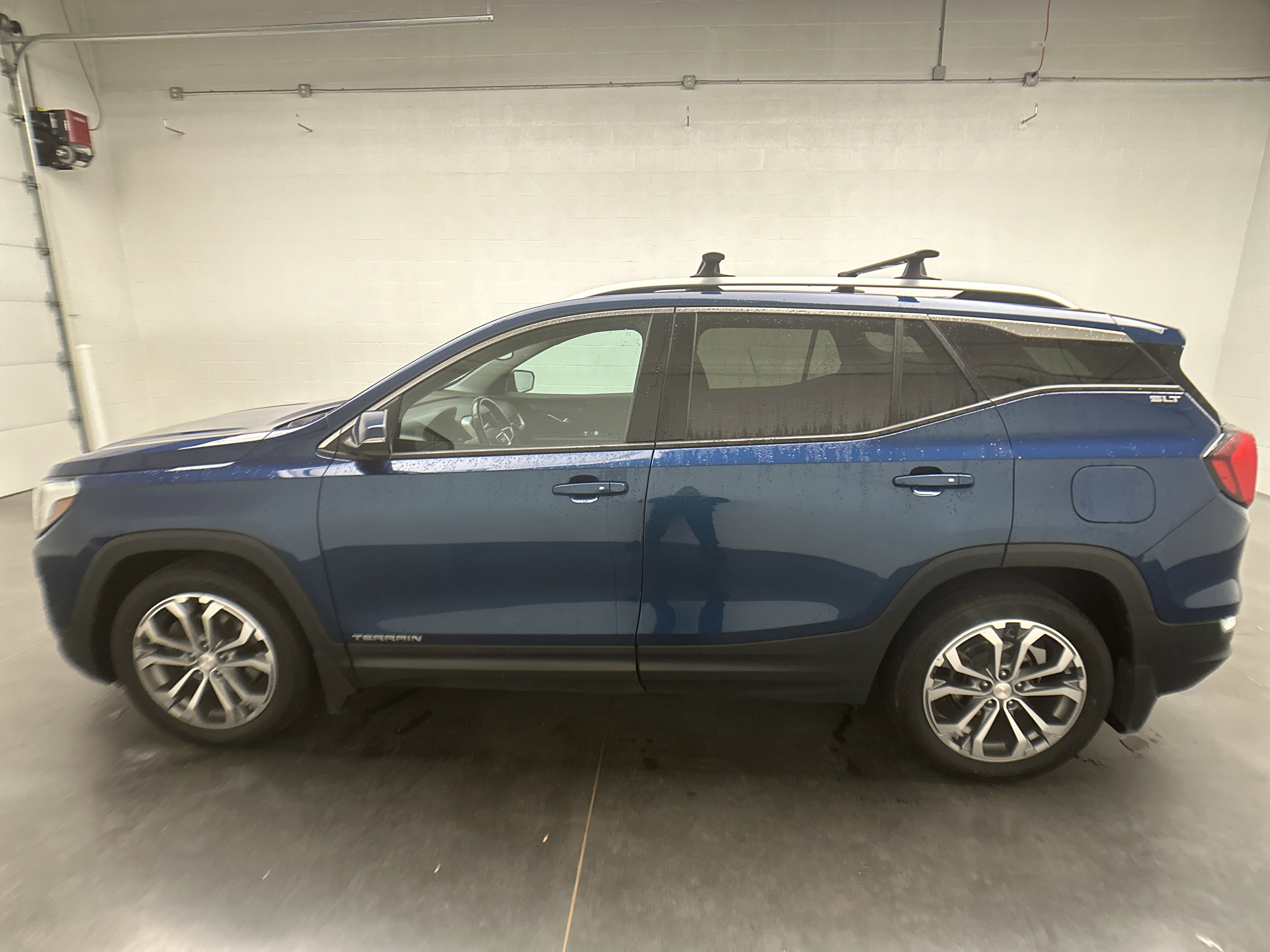 Used 2019 GMC Terrain SLT w/ Preferred Package image 6