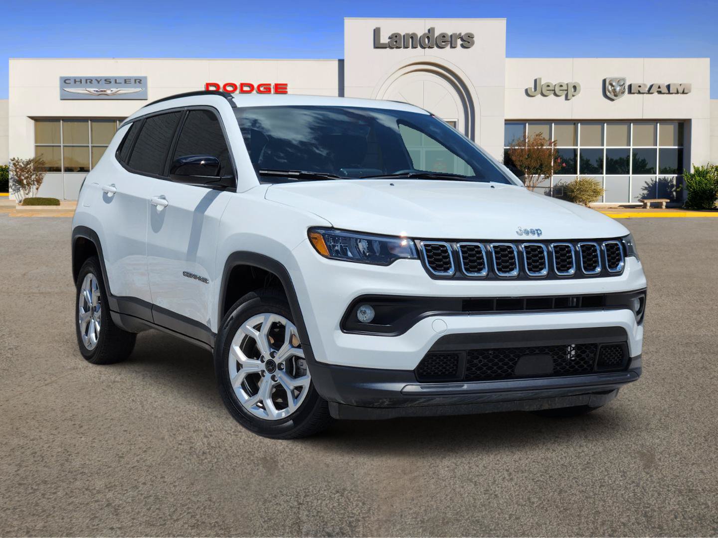 Used 2025 Jeep Compass Latitude AWD/4WD video 1