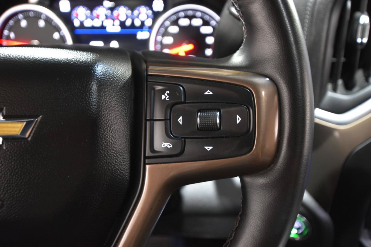 Used 2023 Chevrolet Silverado 3500 High Country w/ Z71 Off-Road Package AWD/4WD image 21