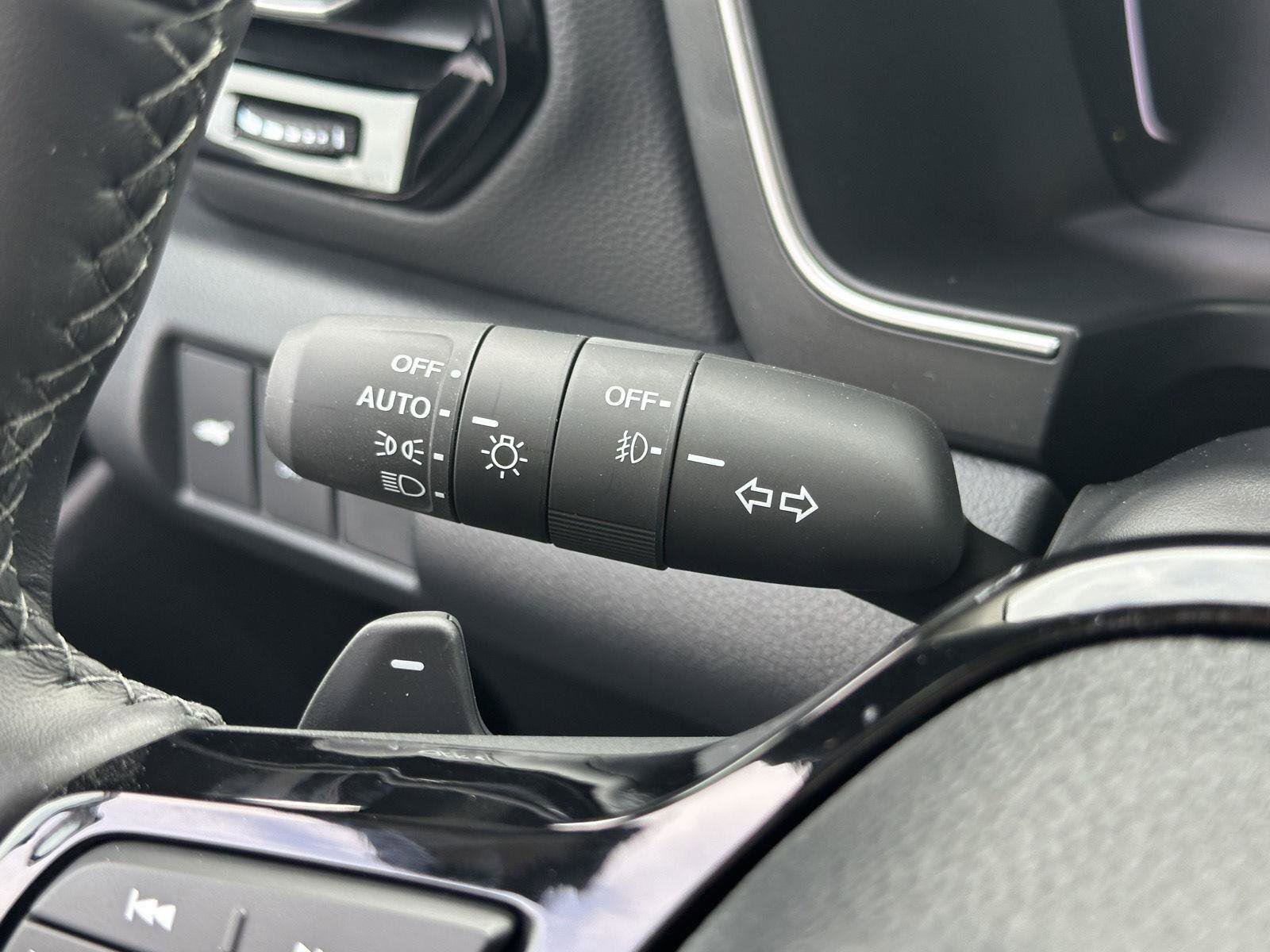 New 2025 Honda Pilot Touring image 17