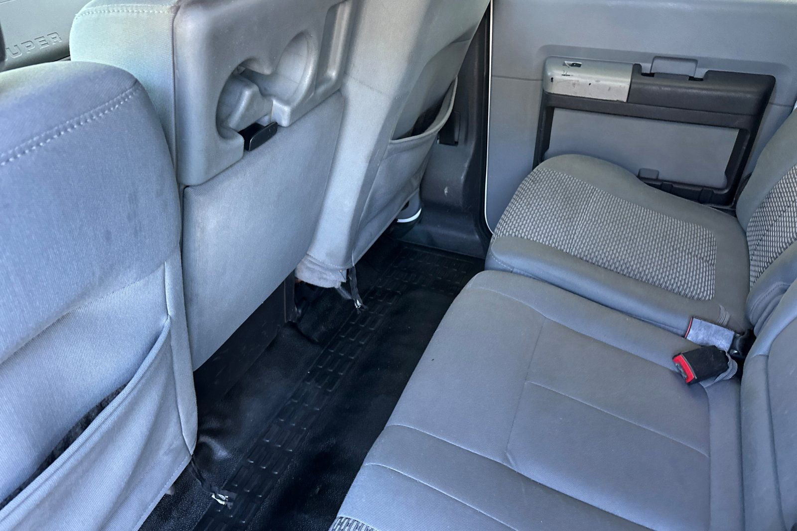 Used 2013 Ford F550 2WD Crew Cab Super Duty w/ Payload Upgrade Pkg image 11