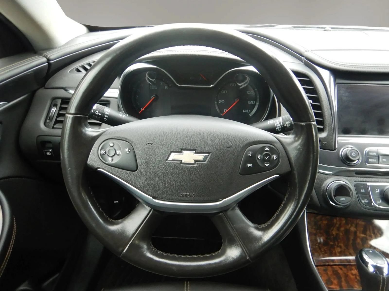 Used 2014 Chevrolet Impala LT w/ Premium Seating Package FWD image 13
