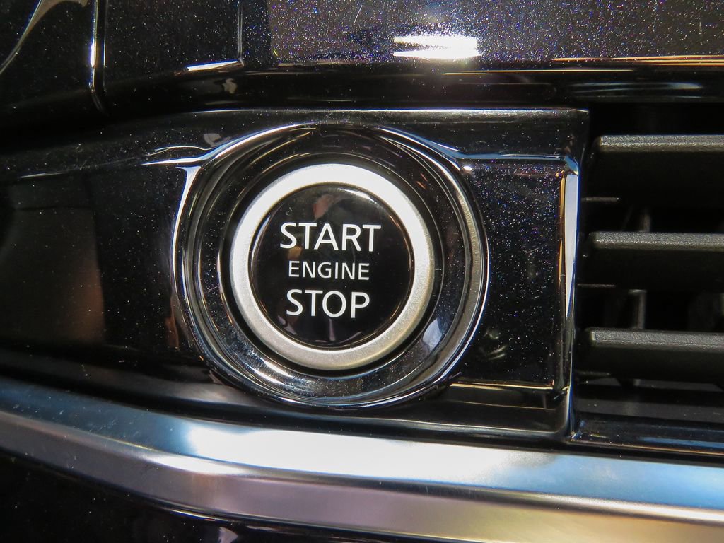 Certified 2023 Nissan Pathfinder SL image 29