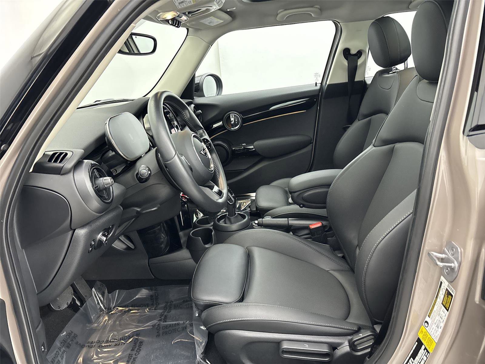 Used 2023 MINI Cooper S image 25