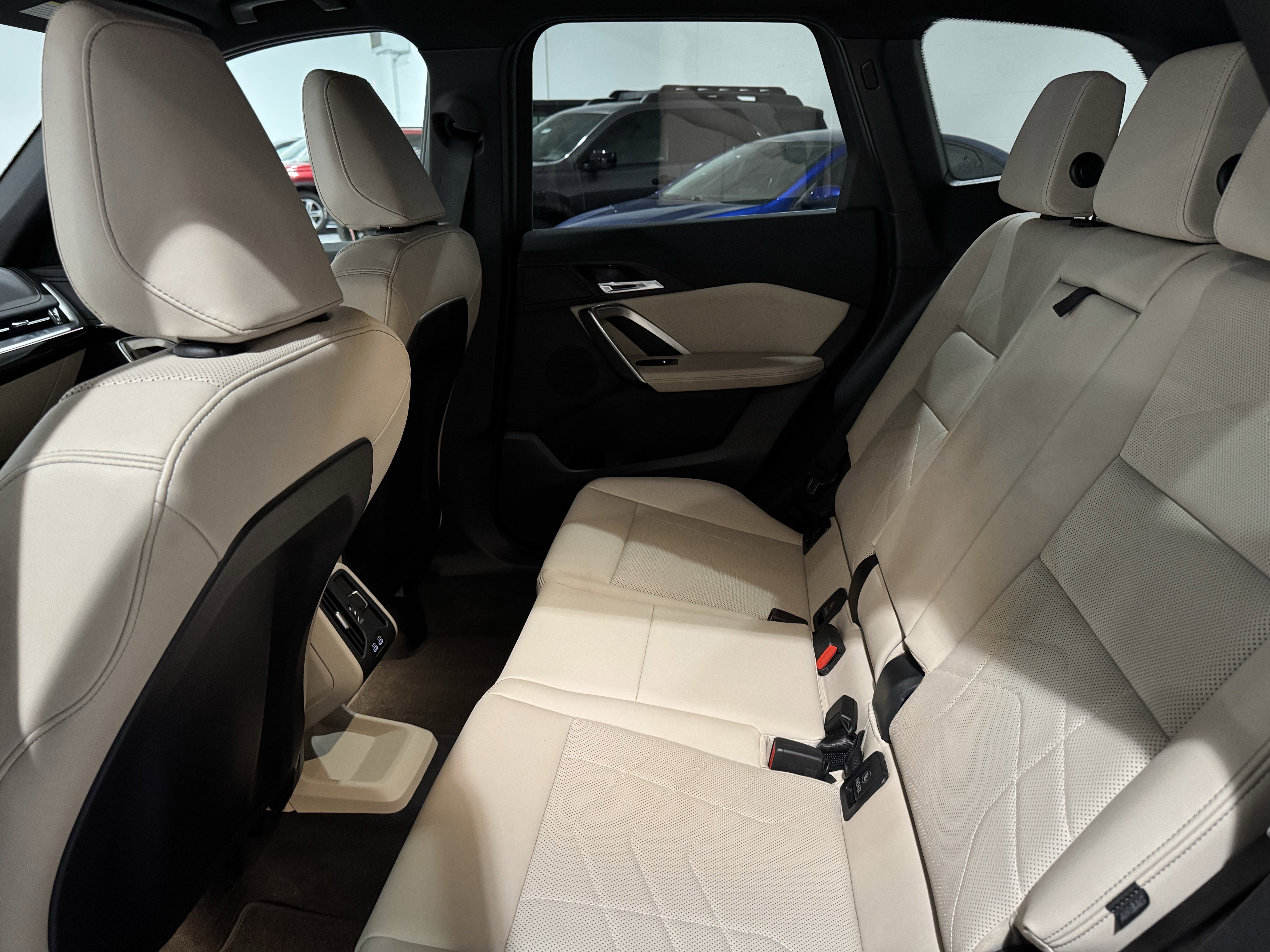 Used 2025 BMW X1 xDrive28i w/ Convenience Package image 7