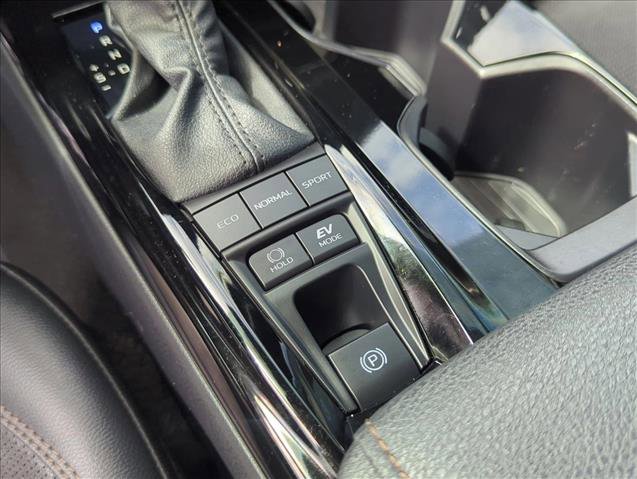 Used 2026 Toyota Camry XLE FWD image 23