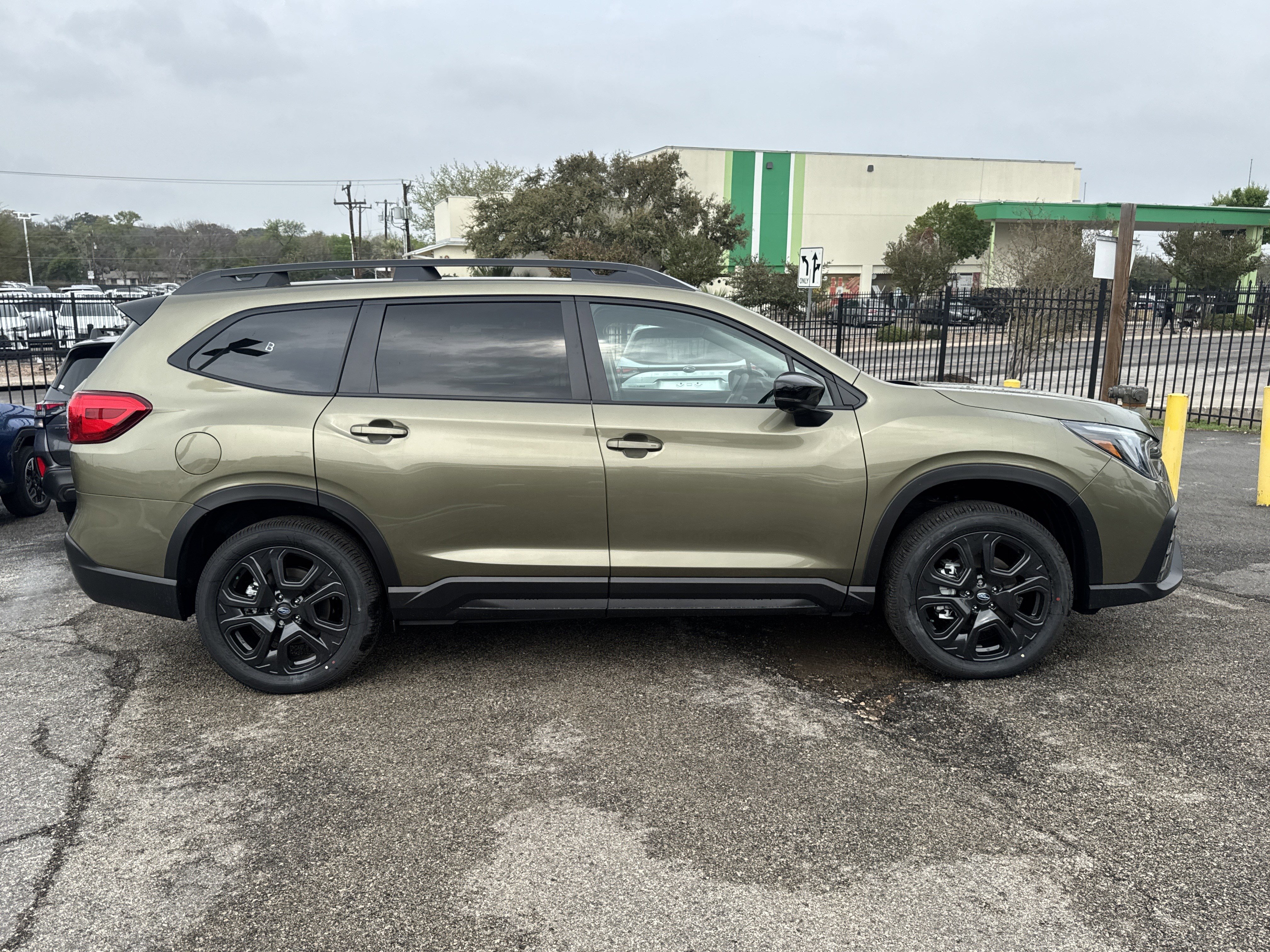 New 2026 Subaru Ascent Bronze Edition image 2