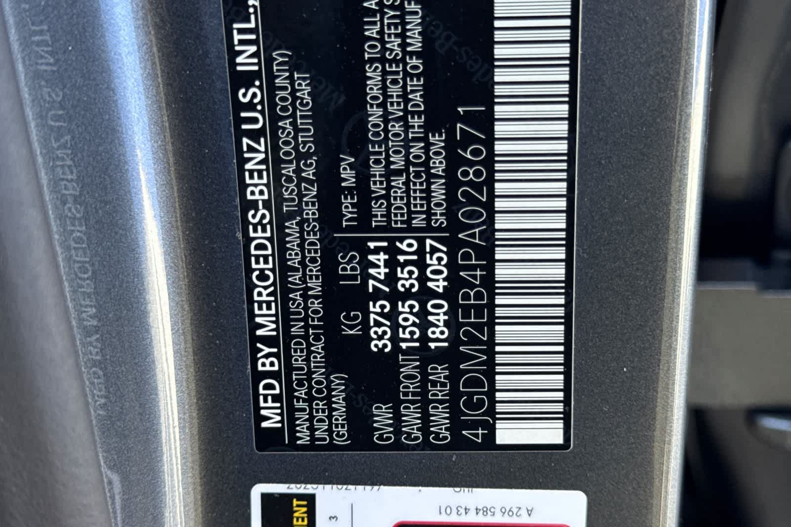 Used 2023 Mercedes-Benz EQS 450+ 4MATIC SUV image 31