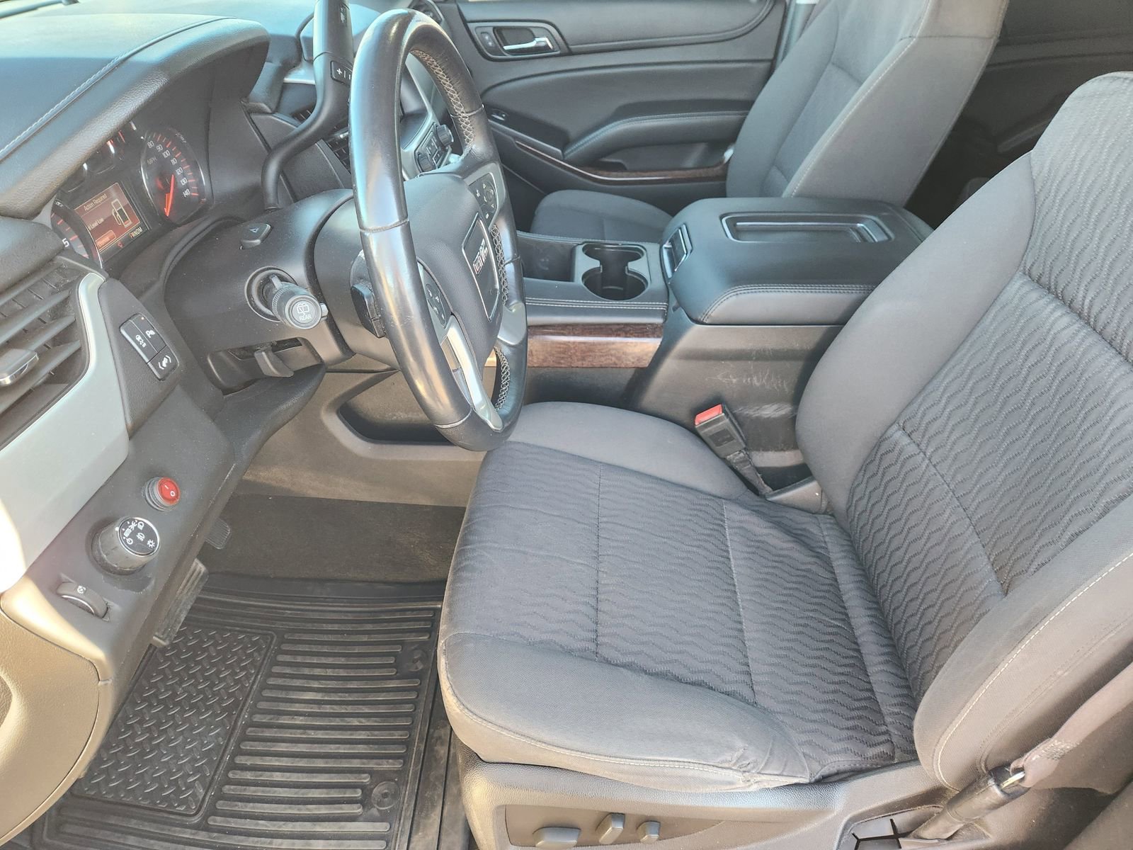 Used 2016 GMC Yukon SLE w/ Convenience Package image 14