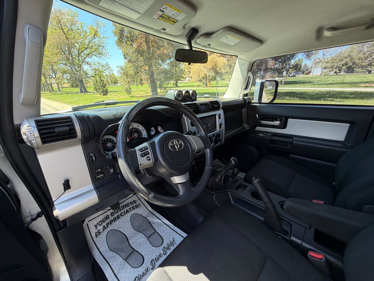 Used 2007 Toyota FJ Cruiser 4WD image 10