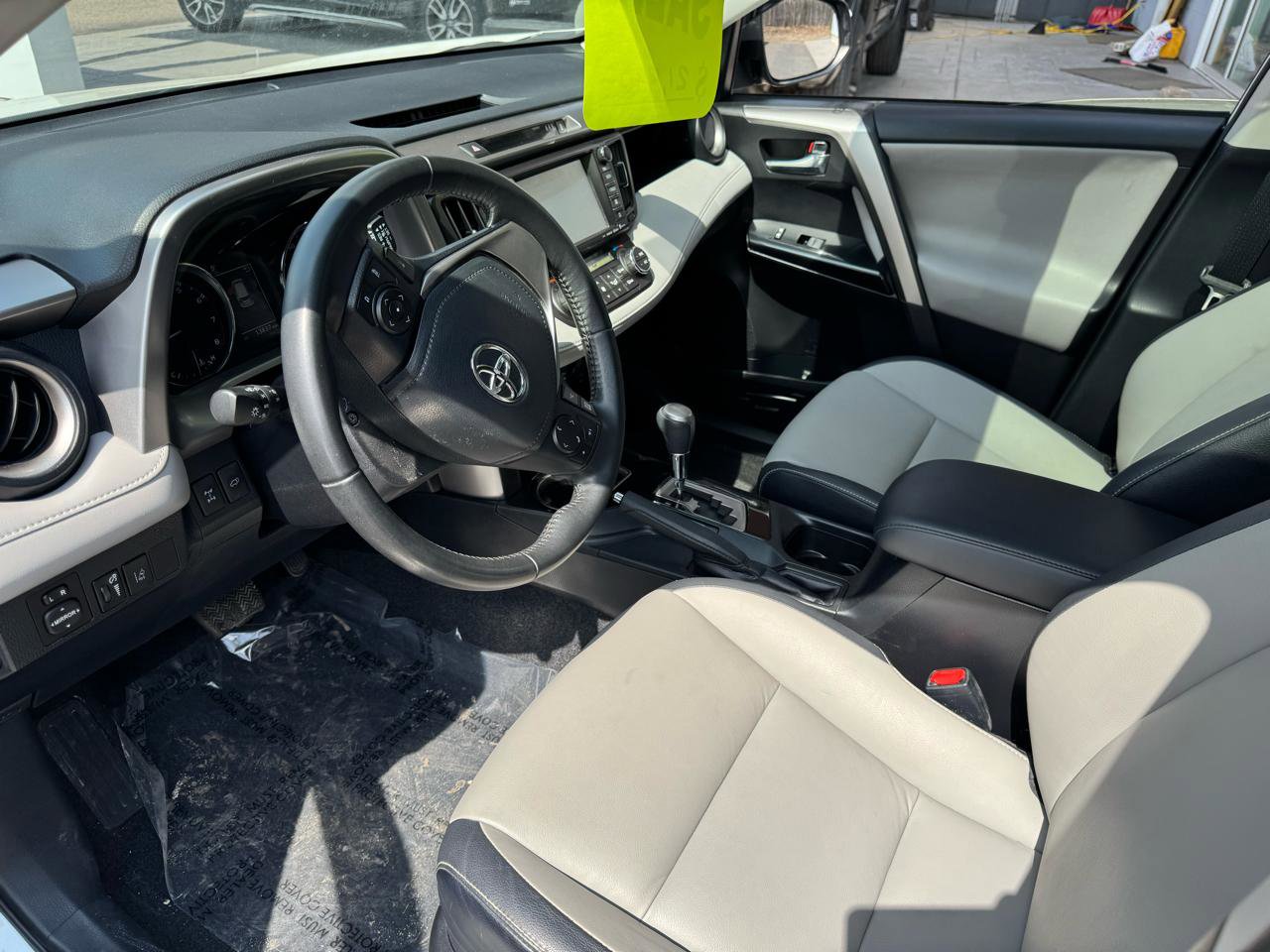 Used 2018 Toyota RAV4 Limited w/ All Weather Liner Package AWD/4WD image 10