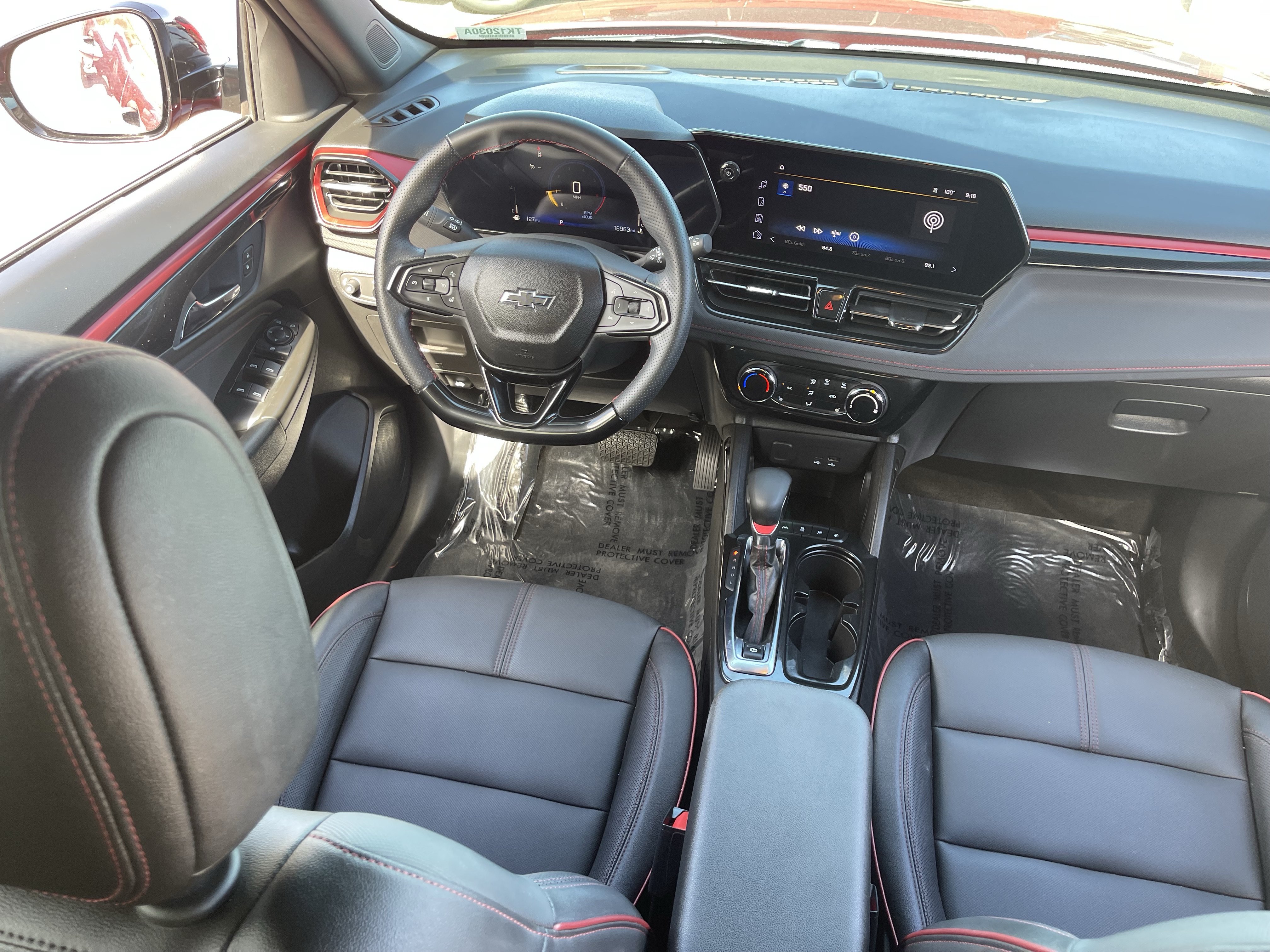 Used 2025 Chevrolet TrailBlazer RS FWD image 14
