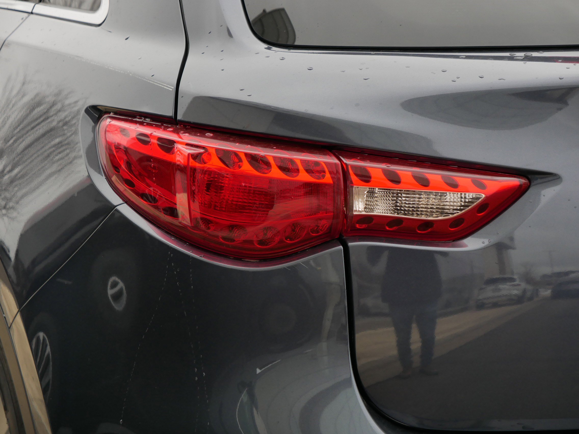 Used 2009 INFINITI FX35 AWD w/ Deluxe Touring Pkg image 17