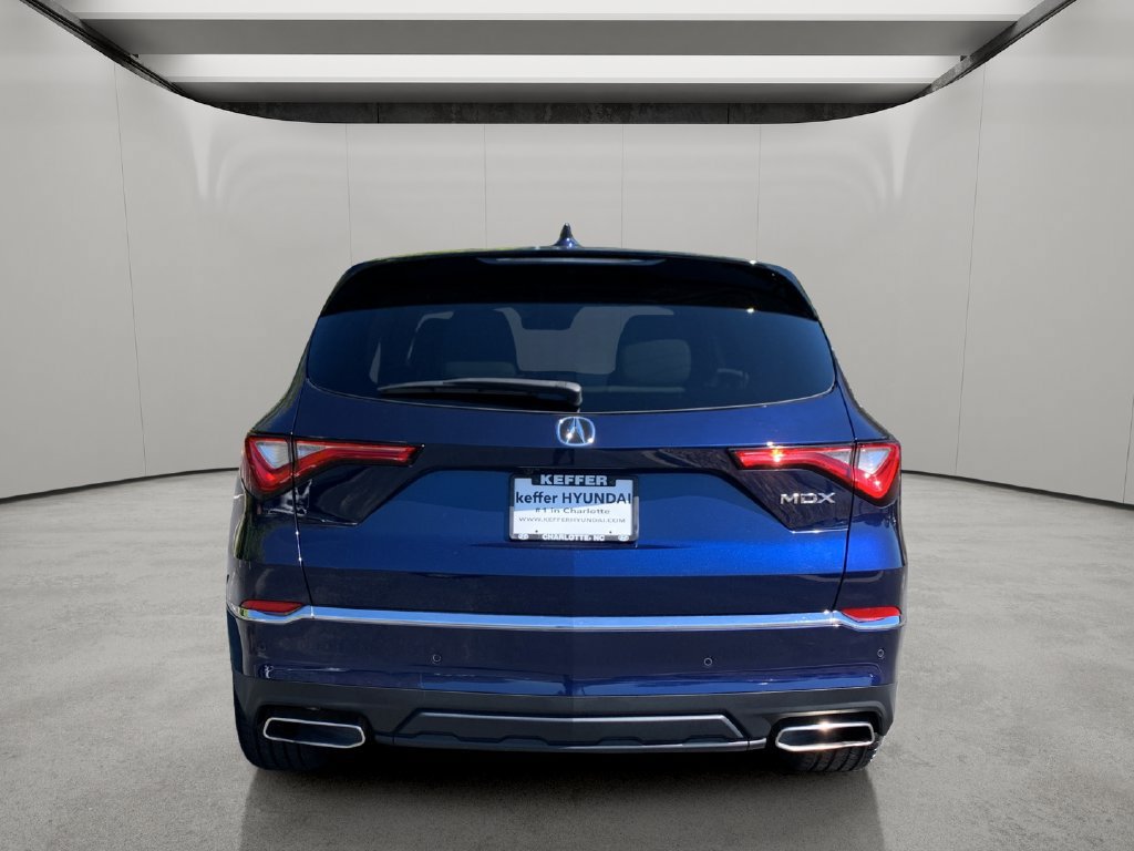 Used 2023 Acura MDX w/ Technology Package FWD image 4