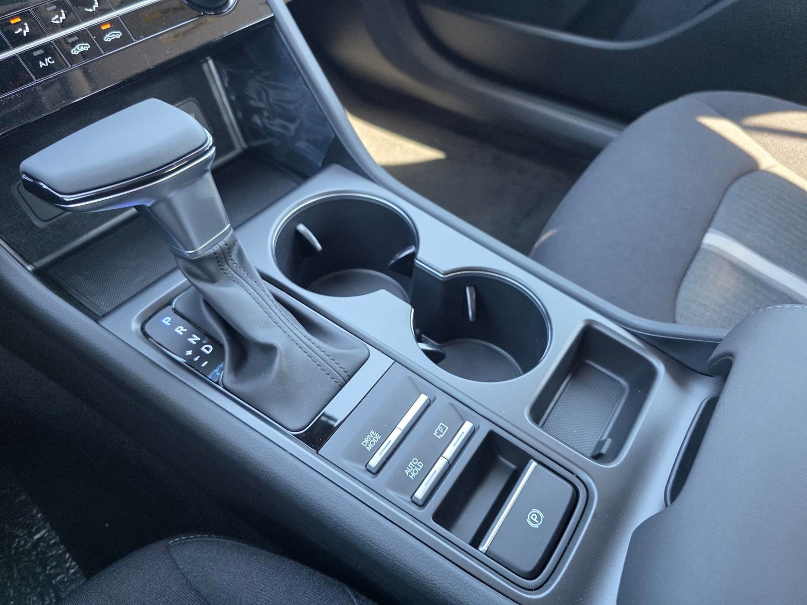 New 2025 Hyundai Sonata SE FWD image 23