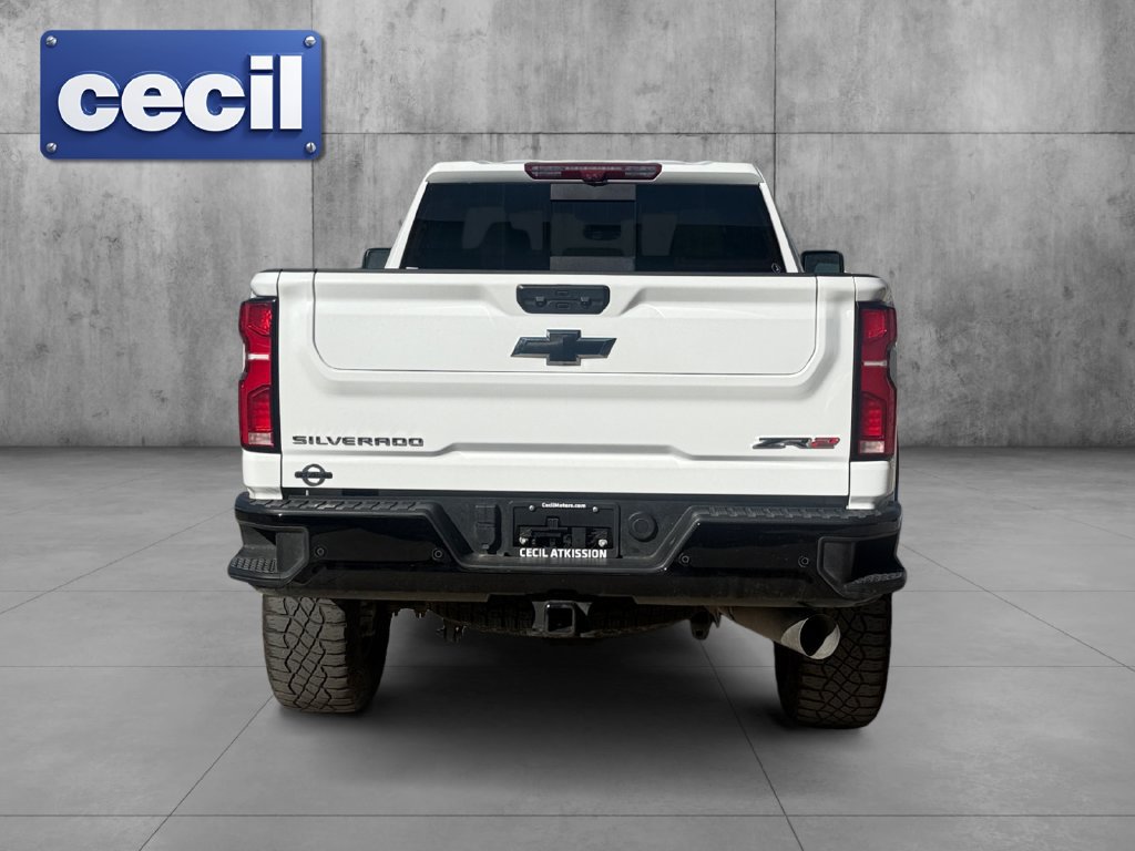 Used 2025 Chevrolet Silverado 2500 ZR2 w/ Technology Package AWD/4WD image 6