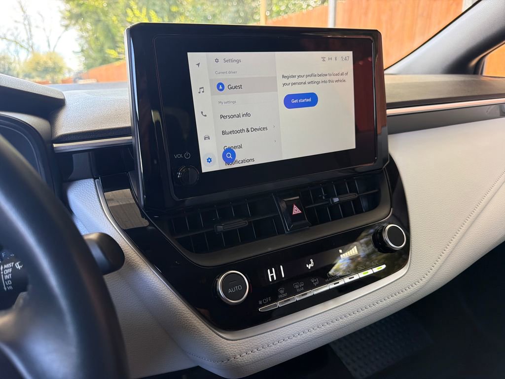 Used 2024 Toyota Corolla SE image 25