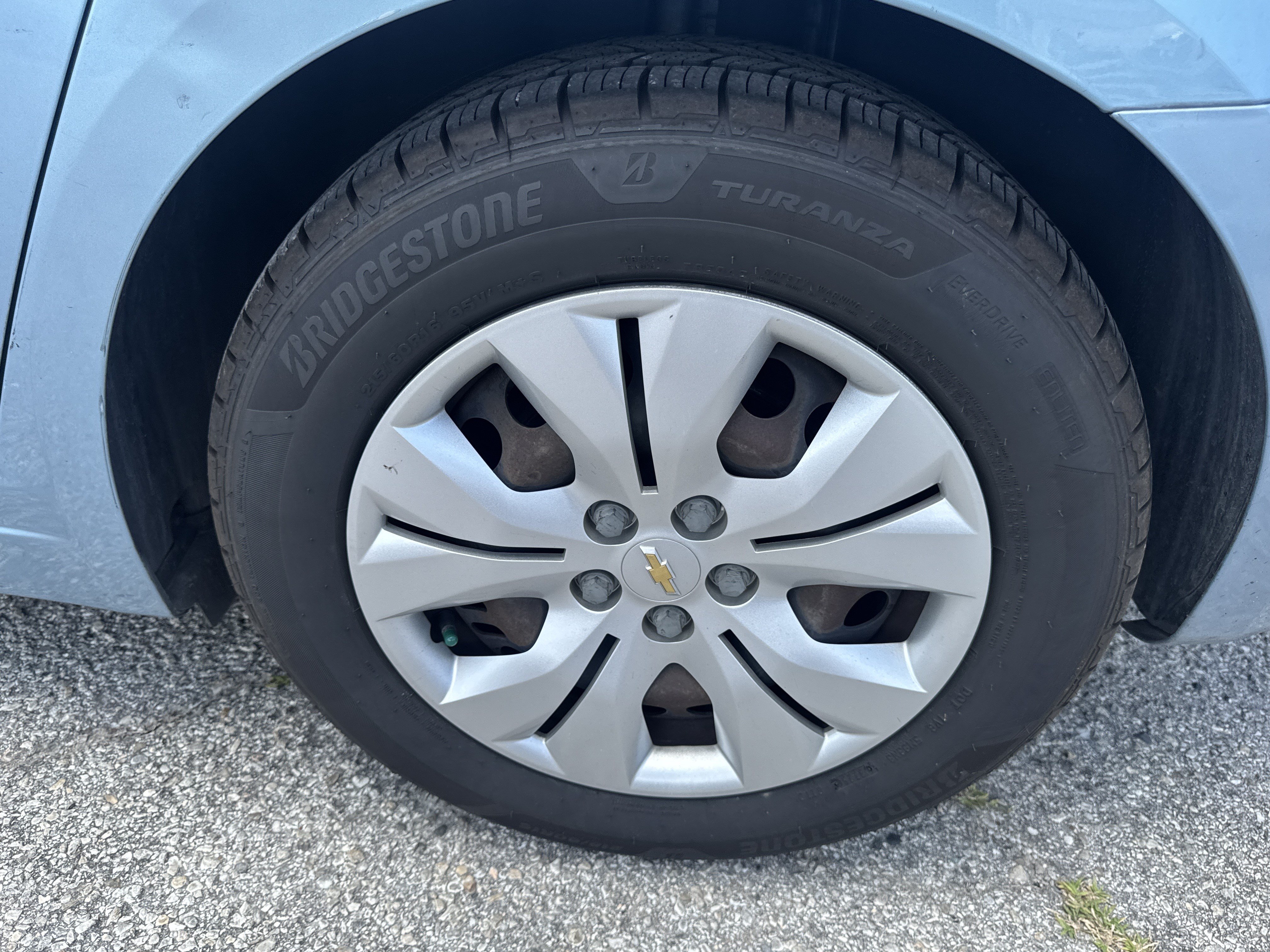 Used 2012 Chevrolet Cruze LS w/ Connectivity Package FWD image 9