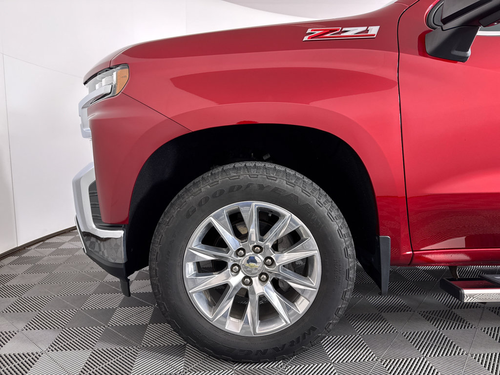 Used 2021 Chevrolet Silverado 1500 LTZ w/ Z71 Off-Road Package AWD/4WD image 19