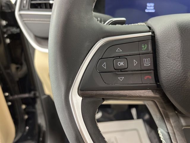 Used 2023 Jeep Grand Cherokee L Limited image 23