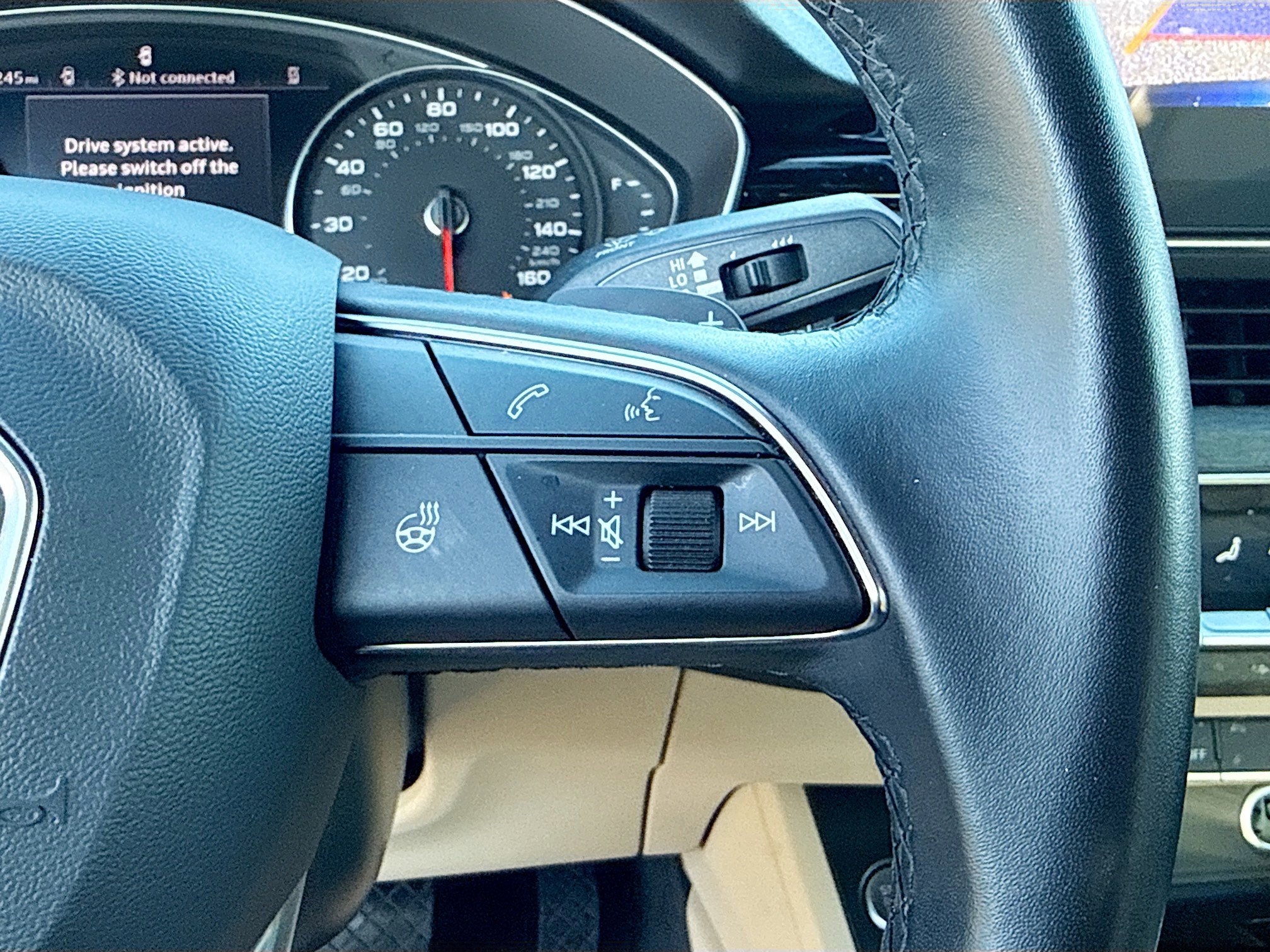 Used 2024 Audi A4 2.0T Premium w/ Convenience Package image 37