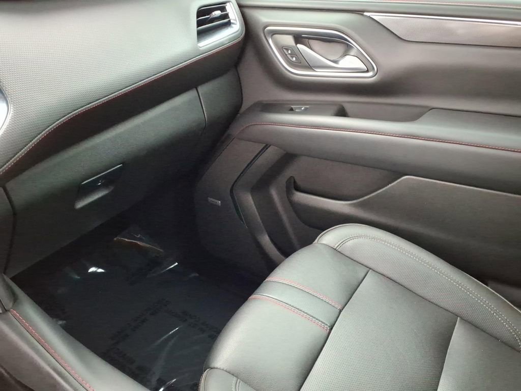 Certified 2022 Chevrolet Tahoe RST w/ Sport Performance Package AWD/4WD image 22