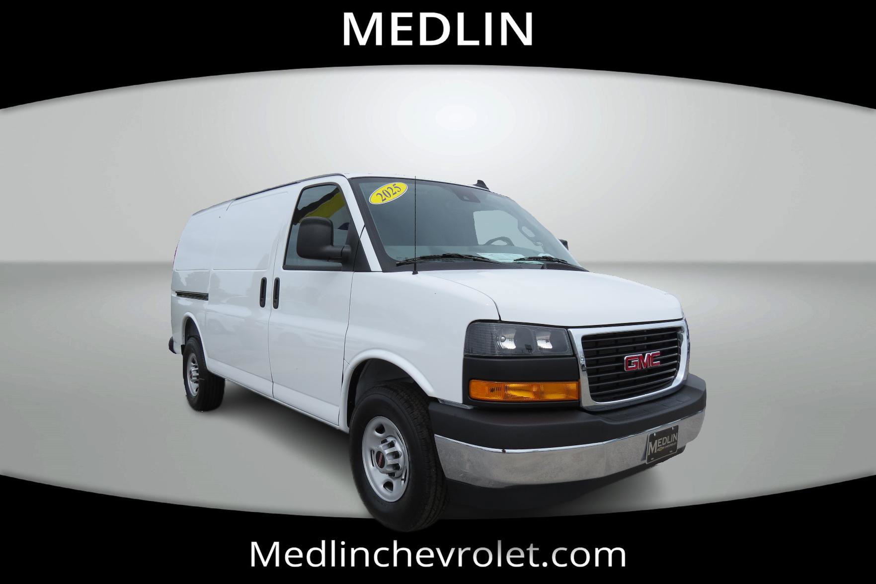 Used 2025 GMC Savana 3500 w/ Driver Convenience Package image 2