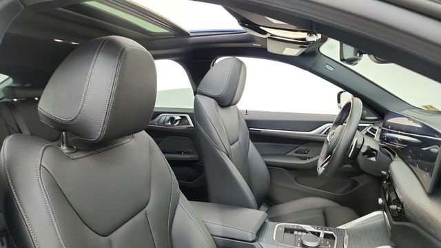 Used 2025 BMW M440i image 21