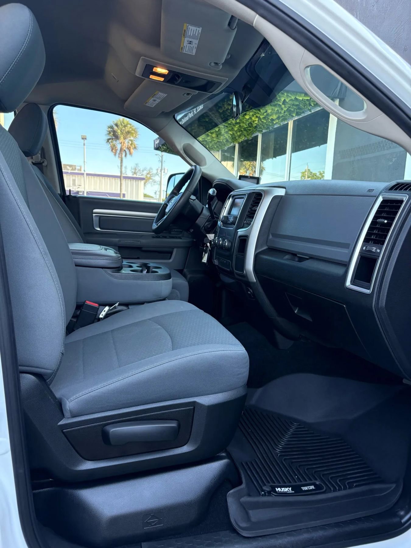 Used 2018 RAM 2500 SLT image 13