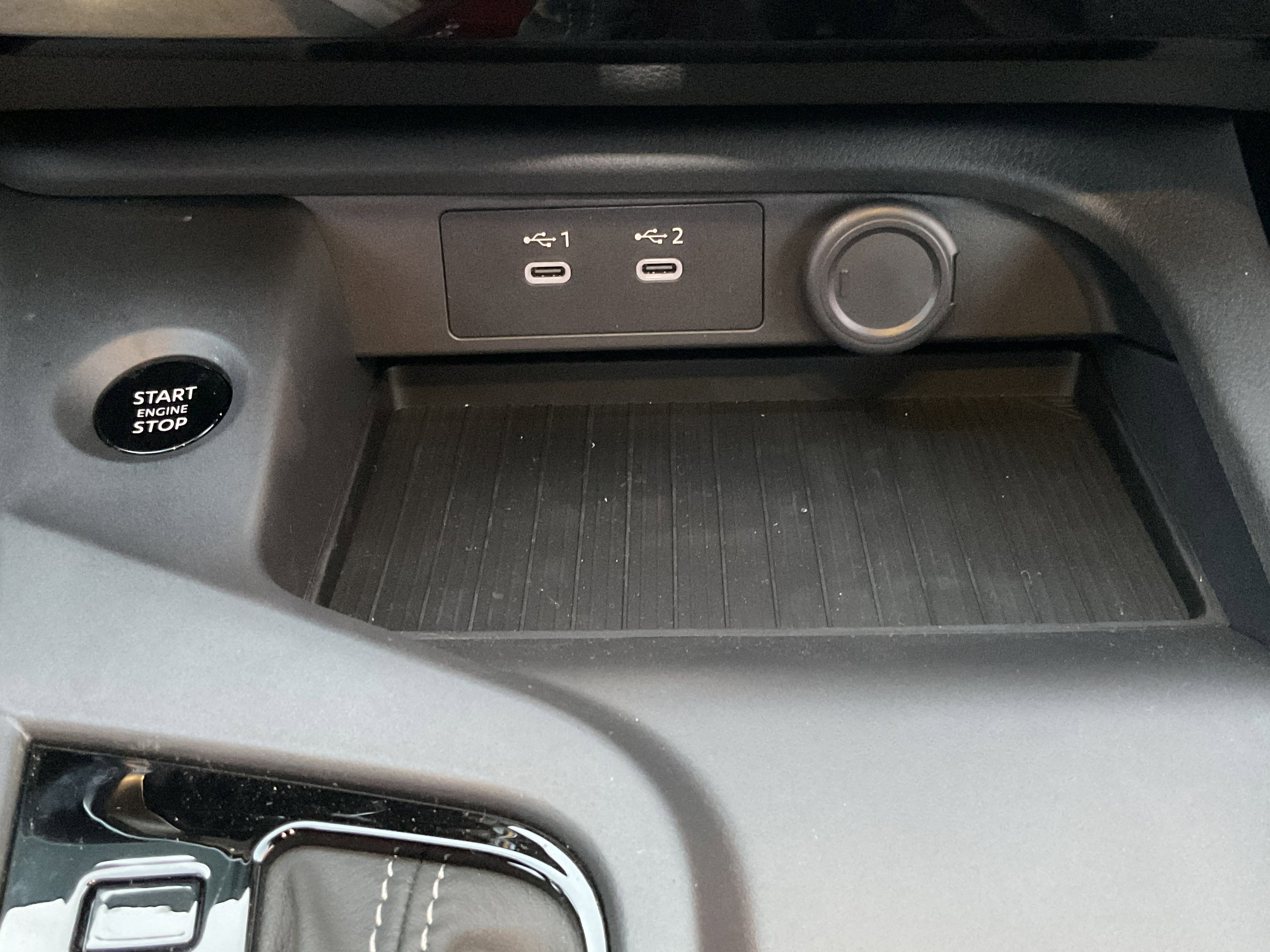 Used 2026 Nissan Sentra SV w/ Floor Mat Package image 15