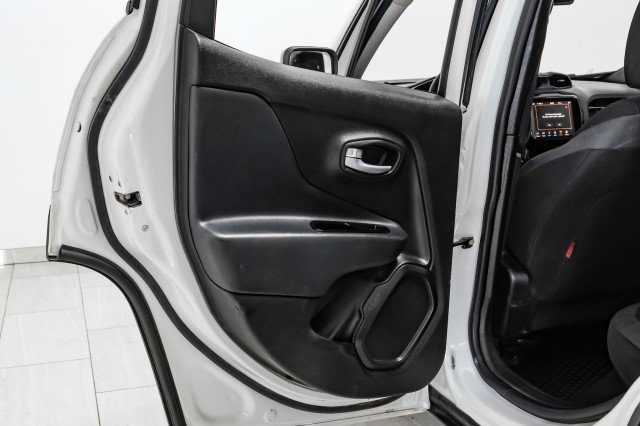 Used 2023 Jeep Renegade Trailhawk image 43