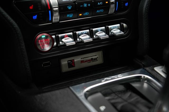 Used 2020 Ford Mustang GT Premium w/ GT Performance Package RWD image 28