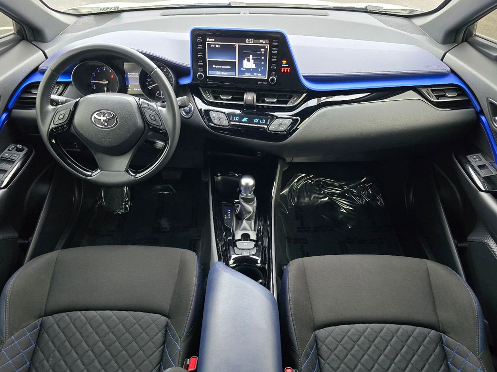 Used 2020 Toyota C-HR XLE FWD image 25