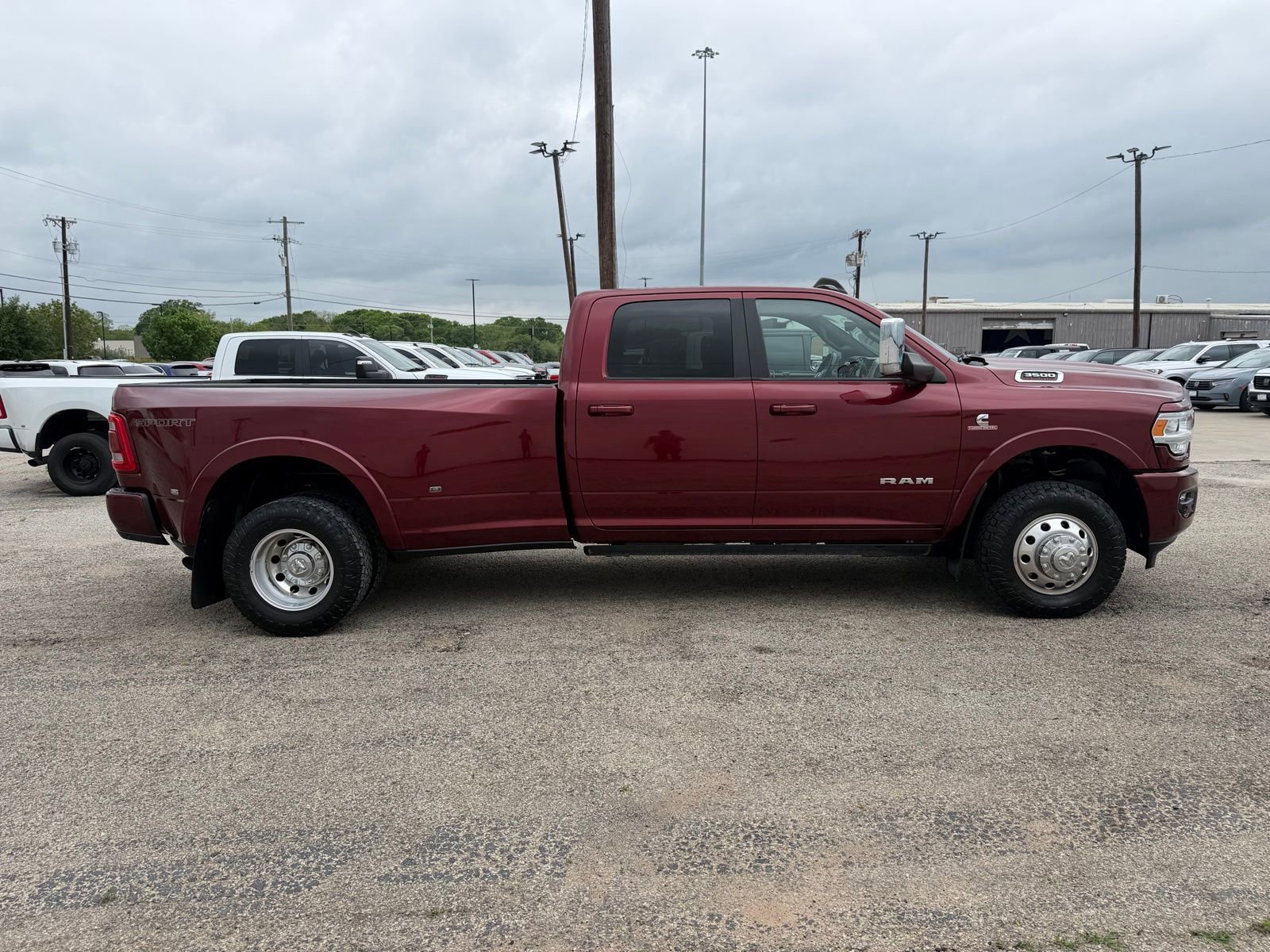 Used 2019 RAM 3500 Laramie image 8