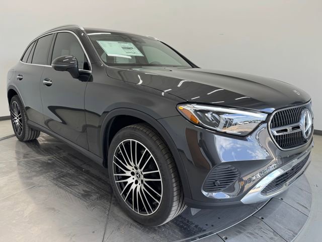 New 2025 Mercedes-Benz GLC 300