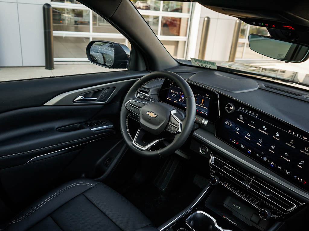 New 2026 Chevrolet Traverse LT image 15