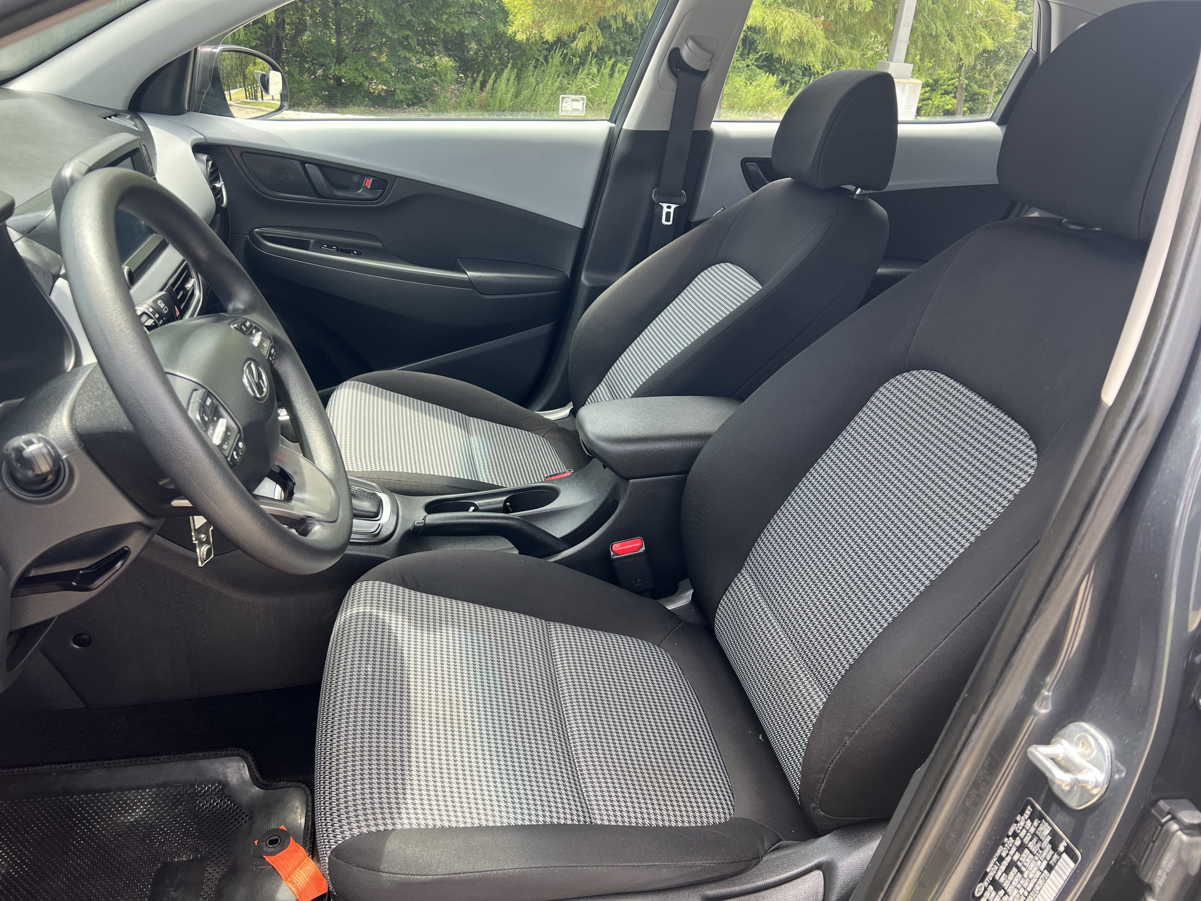 Used 2020 Hyundai Kona SE FWD image 14