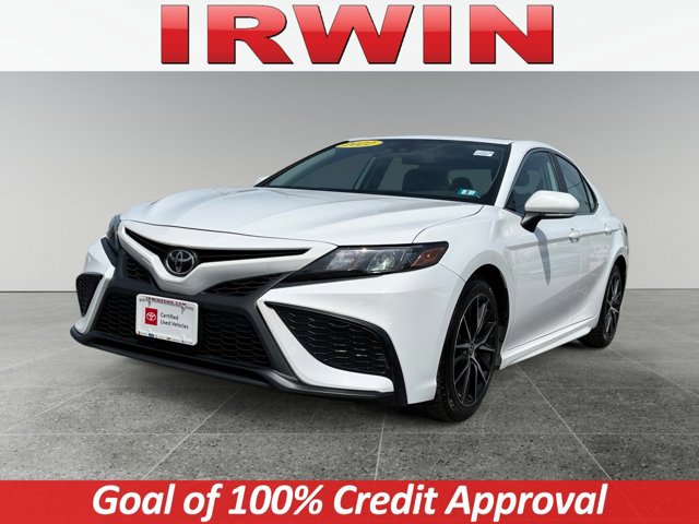 Used 2022 Toyota Camry SE w/ Cold Weather Package AWD/4WD image 1