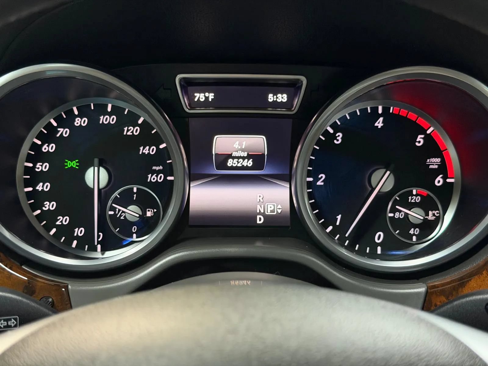 Used 2016 Mercedes-Benz GL 320 BlueTEC 4MATIC image 40