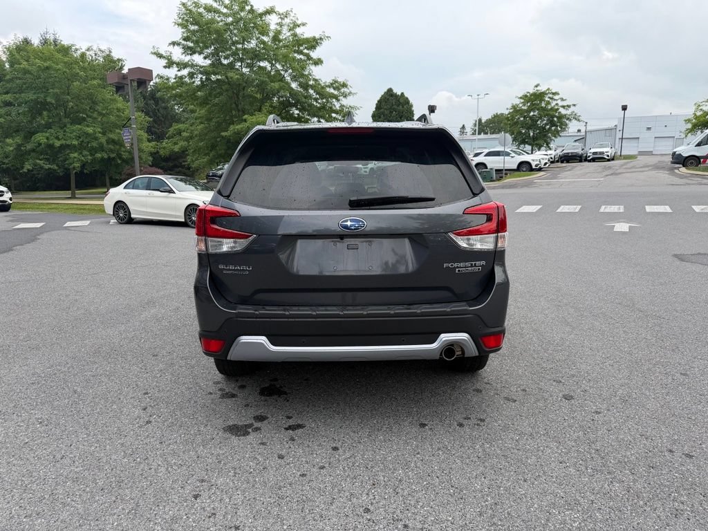 Used 2021 Subaru Forester Touring w/ Popular Package #2 AWD/4WD image 4