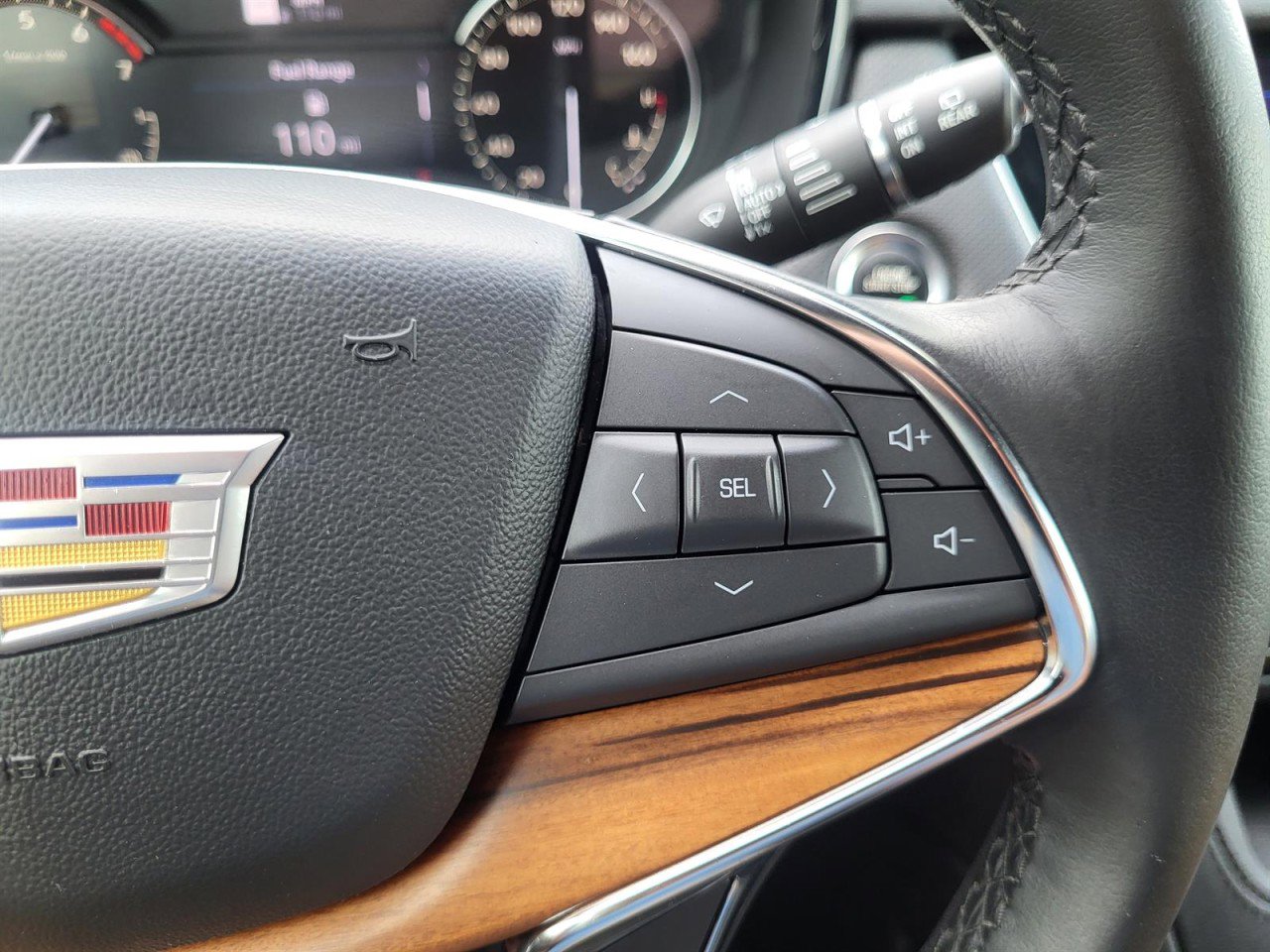 Used 2023 Cadillac XT5 Premium Luxury image 20