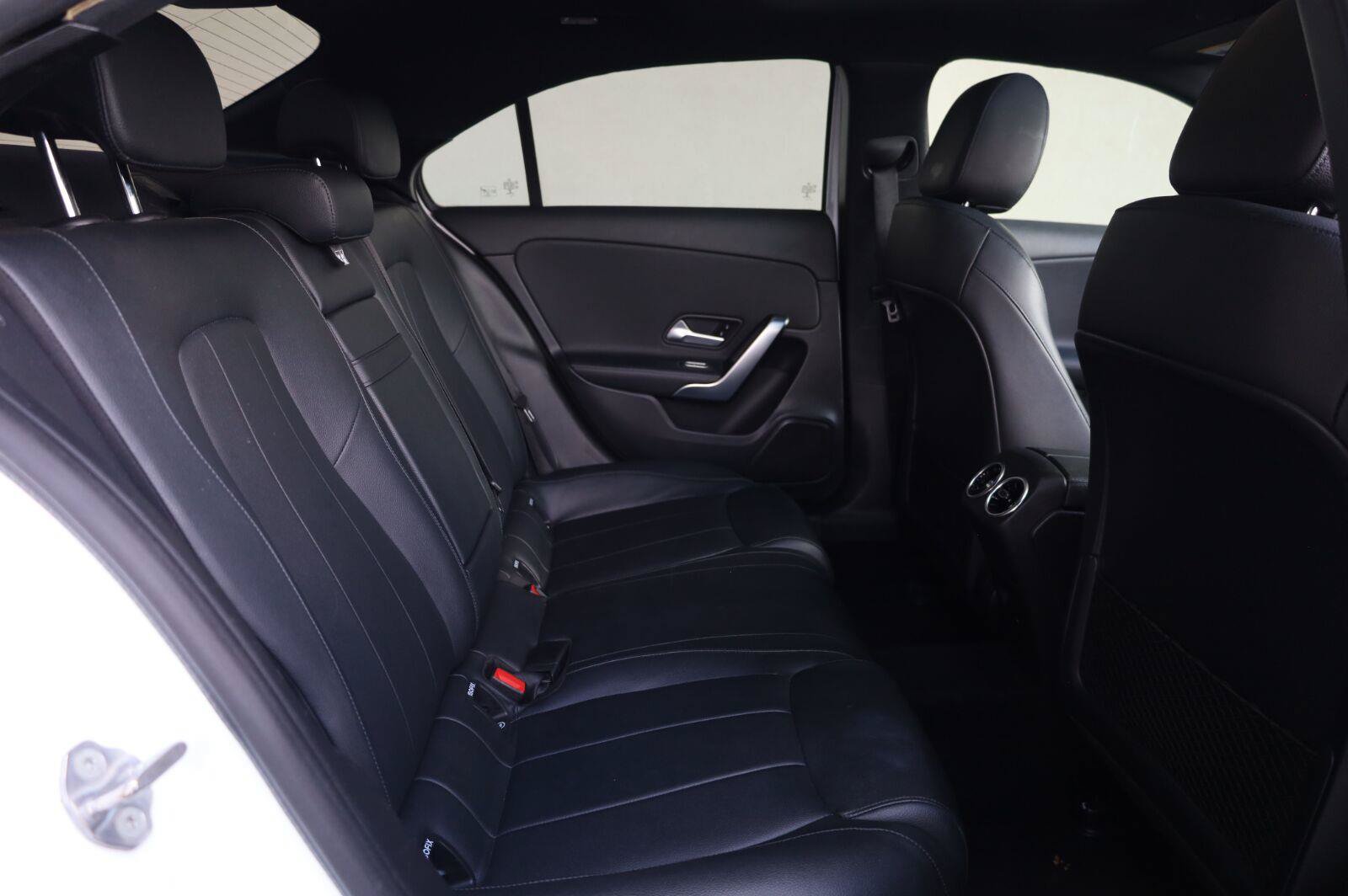 Used 2022 Mercedes-Benz A 220 image 24