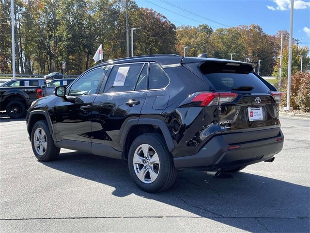 Used 2023 Toyota RAV4 XLE image 3